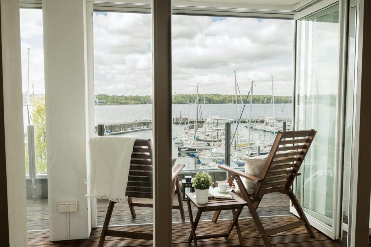 Baltic Lodge: Marina View Maisonette with 3 Bedrooms and Balcony Flensburg Exterior photo