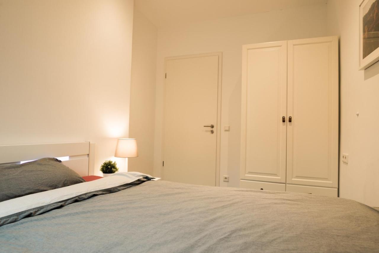 Baltic Lodge: Marina View Maisonette with 3 Bedrooms and Balcony Flensburg Exterior photo