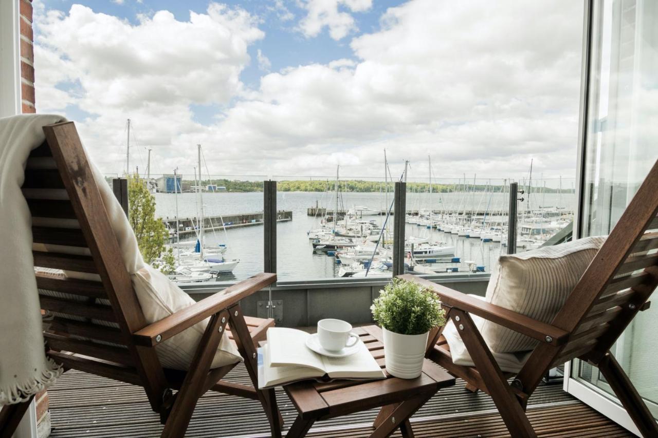 Baltic Lodge: Marina View Maisonette with 3 Bedrooms and Balcony Flensburg Exterior photo